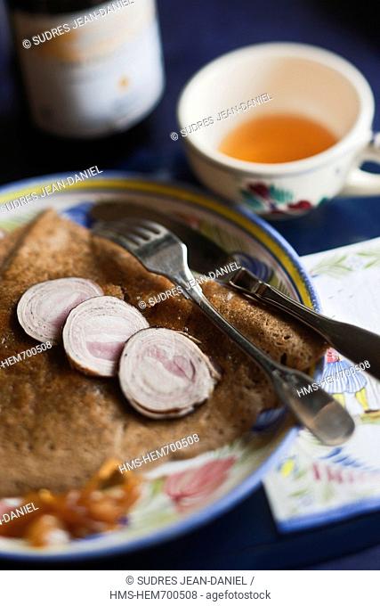 France, Finistere, Roscoff, Crepe with andouille and onion Roscoff at the Crperie, Ti Saozon