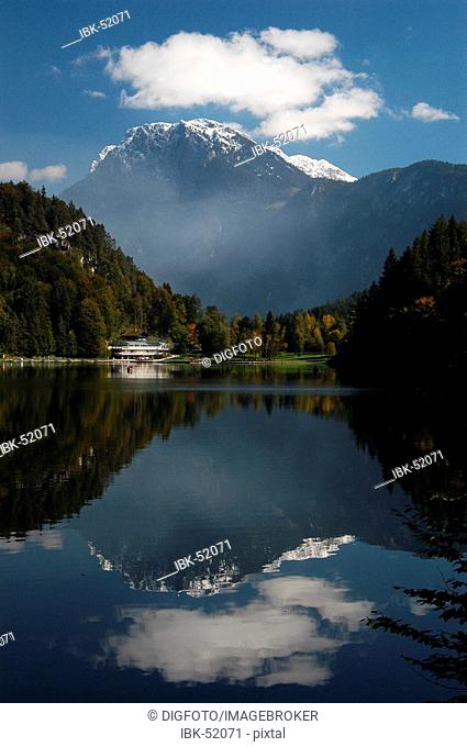 Hechtsee and Kaisergebirge in autumn, Tyrol, Austria