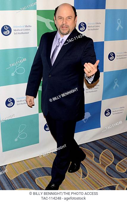 Jason Alexander arrives at the Friends of Sheba Medical Center 45th Anniversary Gala: Honoring Our Heroes at the Beverly Wilshire Hotel in Beverly Hills