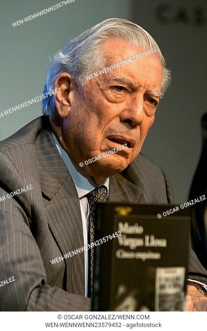 Peruvian writer Mario Vargas Llosa during the presentation of his new book 'Cinco Esquinas' (Five Corners) at the Casa America in Madrid on March 1, 2016