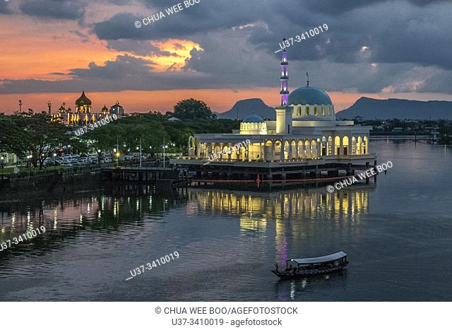 The view of The Floating Mosque Masjid Terapung at dusk from Darul Hana Bridge, Kuching, Sarawak, Malaysian Borneo, Malaysia, Southeast Asia, Asia