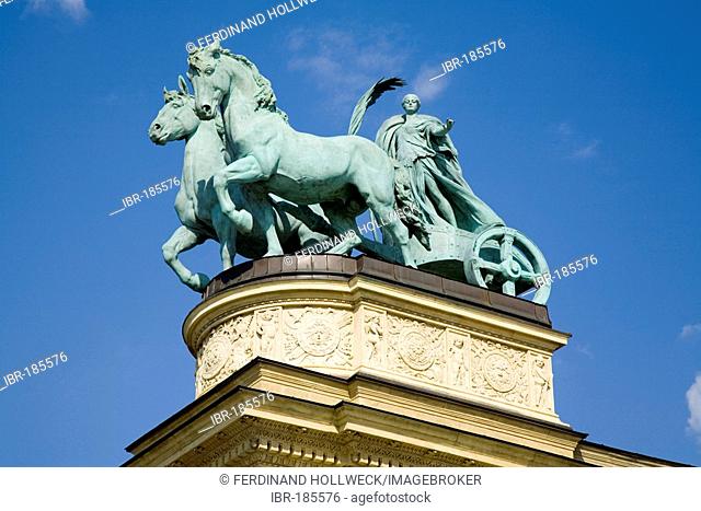 Heros Square with Millenium Memorial and the horseman Memorial from Prince Arpád, Quadriga Statue close up, Budapest, Hungary, Southeast Europe, Europe