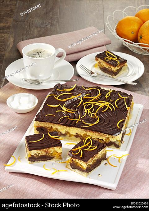 Donauwelle (German marble cake) with oranges and mandarins