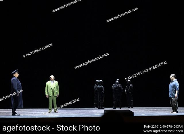26 September 2022, Berlin: During a dress rehearsal of the performance of Richard Wagner's opera ""Die Walküre, "" Michael Volle (Wotan