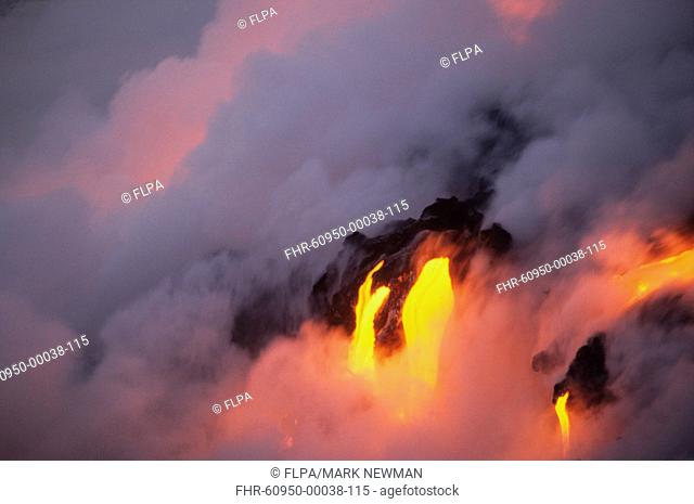 Lava flowing into ocean, Puu Oo Vent, Kilauea Volcano, Volcanoes N P , Big Island, Hawaii