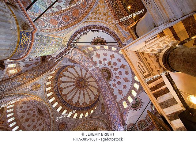 Interior of the Blue Mosque built by Sultan Ahmet I in 1609, designed by architect Mehmet Aga, Istanbul, Turkey, Europe