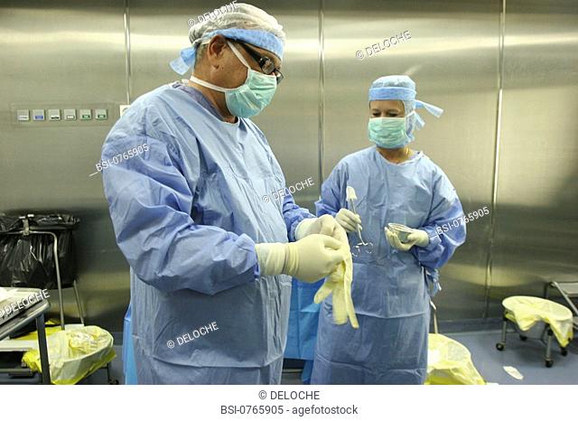HOSPITAL HYGIENE<BR>Photo essay for press only.<BR>Orthopedic surgery unit at the Geoffroy Saint-Hilaire clinic in Paris