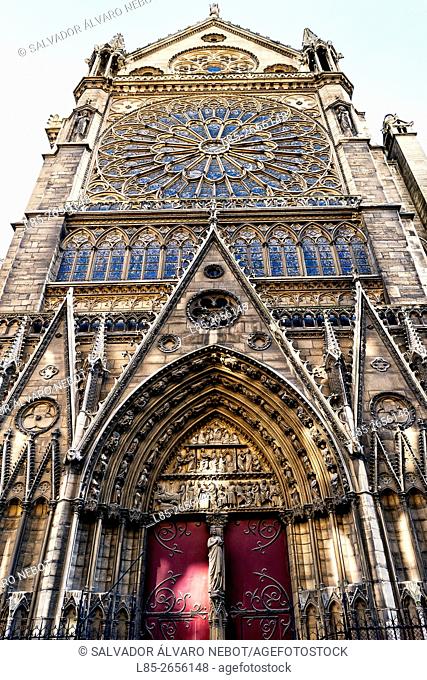 Red Door Notre Dame Cathedral, Paris. France
