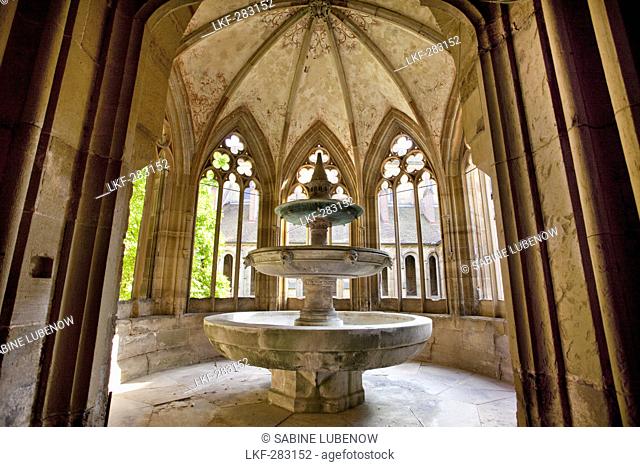 Lavatorium, cloister, Cistercian monastery, Maulbronn, Baden-Wuerttemberg, Germany, Europe
