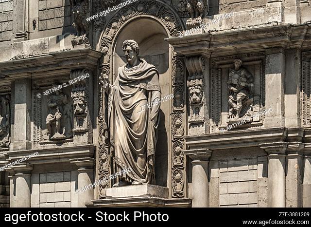 Statue of Saint Ambrose. Palace of the Jurisconsults (Palazzo Affari ai Giureconsulti). Merchants Square (Piazza Mercanti). Milan, Lombardy, Italy