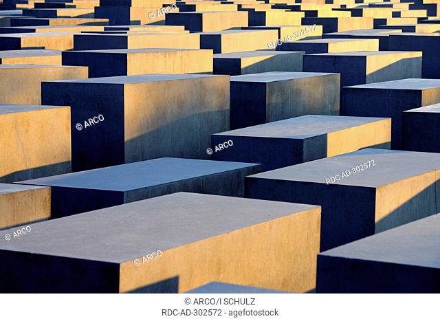 Holocaust Memorial to the Murdered Jews of Europe, field of stelae, designed by architect Peter Eisenman, Berlin, Germany