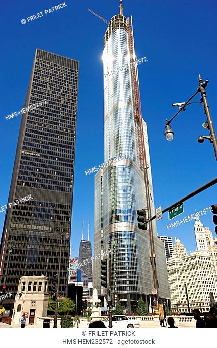 United States, Illinois, Chicago, the black IBM building and the Trump tower hotel under construction which will be 1066 feet high by Skidmore
