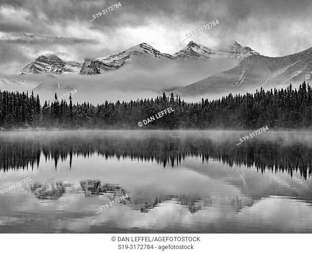 Canadian Rockies. Herbert Lake
