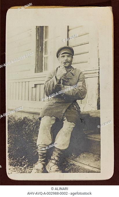First World War: the 'Ukraine in the years 1914-1916 during the invasion of the German army. Portrait of a man, shot 1914-1916 by Heldenfriedhof Dsessentniki...