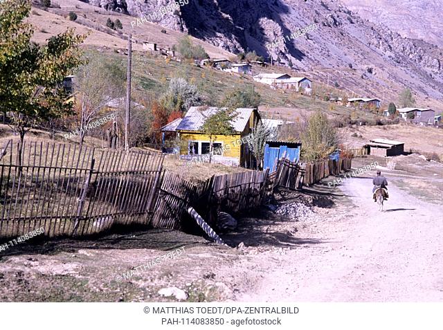 Mountain village in the outcrops of the Western Tien Shan Mountains in Uzbekistan, analogue, undated image from October 1992