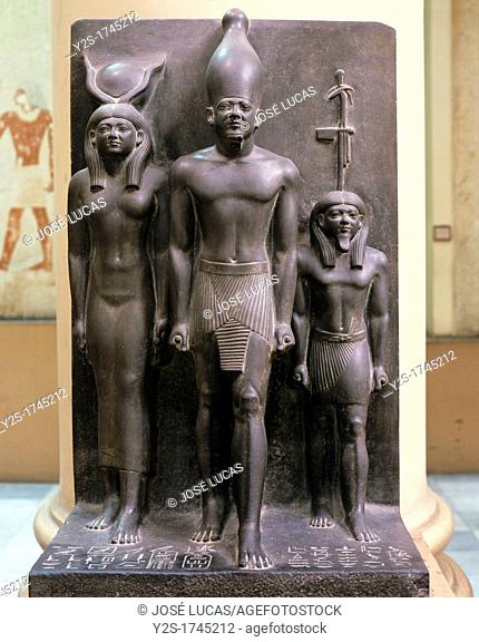 Triad of Menkaura - between the goddess Hathor and Waset (4th Nome of Upper Egypt), 26th century BC, Museum of Egyptian Antiquities, Cairo, Egypt, Africa