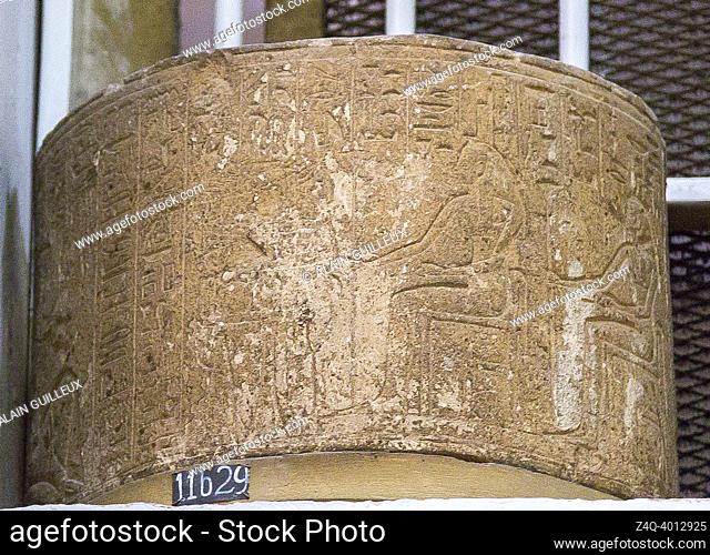 Egypt, Saqqara, tomb of Horemheb, block (now in Cairo museum) of a second court column : Horemheb praying Isis and Nephthys