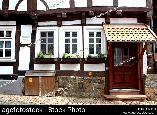 House facade, front door, window, half-timbered, half-timbered street, old, Alsfeld, Vogelsbergkreis, Hesse, Germany, Europe