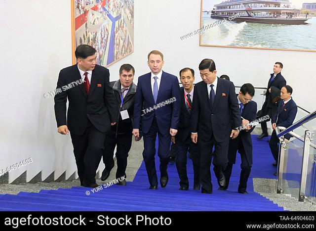 NORTH KOREA, PYONGYANG - NOVEMBER 16, 2023: Russia's Natural Resources and Ecology Minister Alexander Kozlov (C front) attends an exhibition of North Korean...