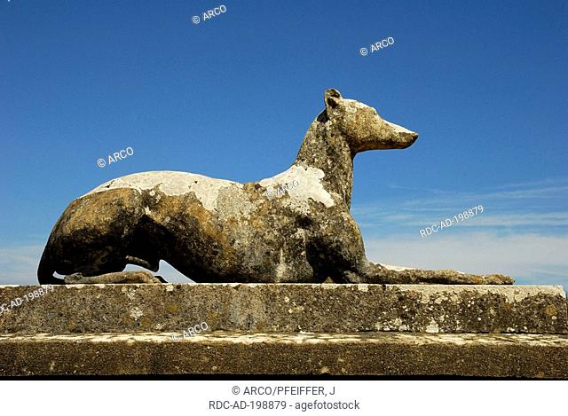 Sighthound sculpture, Osborne House, Cowes, Isle of Wight, Hampshire, England