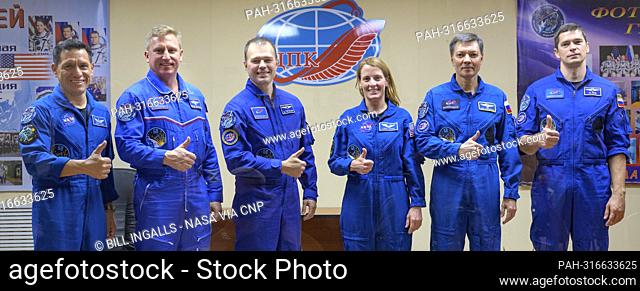 Expedition 68 astronaut Frank Rubio of NASA, left, cosmonauts Sergey Prokopyev and Dmitri Petelin of Roscosmos, along with Expedition 68 backup crewmembers...