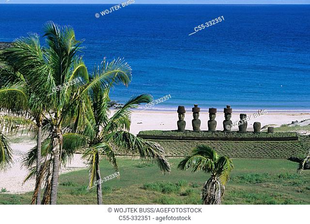 Ahu Nau Nau, Anakena. Anakena Beach. Easter Island. Chile