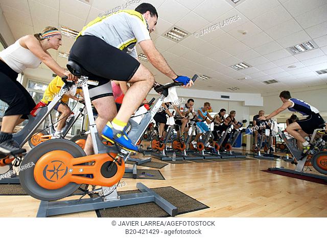 Spinning, training program for cardiovascular work and toning up in exercise bicycle. Real Club de Tenis de San Sebastián, Gipuzkoa, Euskadi
