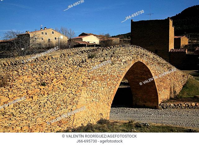 Gothic bridge, Pobla de Bellestar, Villafranca del Cid. Castellon province, Comunidad Valenciana, Spain