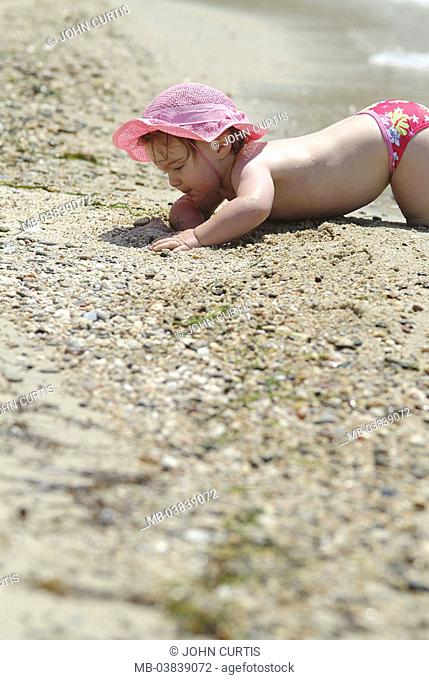 Girls, trunks, sunhat, beach,  Sand, playing, on the side,   Toddler, 1-2 years, child, bath clothing, headgear, hat, childhood, happily
