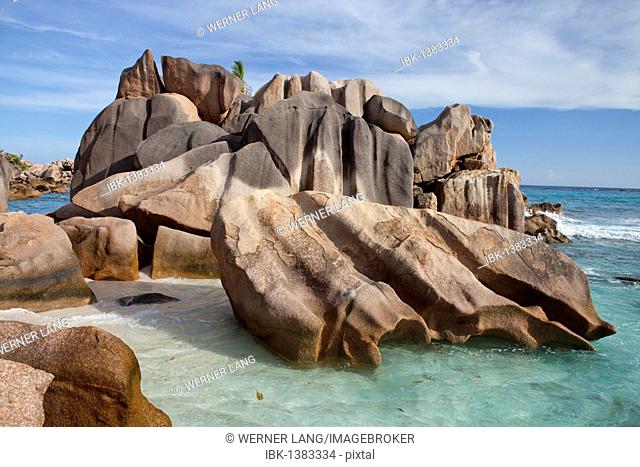 Huge granite rocks, La Digue island, Seychelles, Africa, Indian Ocean