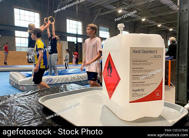 Hand disinfection withtel in a canister in a sports and adventure facility (Skills Park) in Winterthur / Switzerland on August 31, 2020