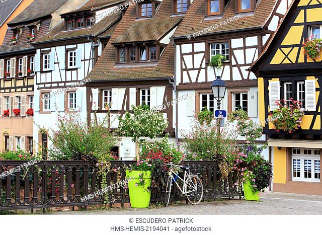 France, Haut Rhin, route des Vins d'Alsace, Colmar, facades of half timbered houses in La Petite Venise district