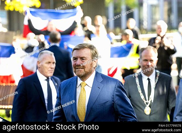 King Willem-Alexander of The Netherlands arrives at the Radboudumc in Nijmegen, on September 29, 2022, to open the new main building