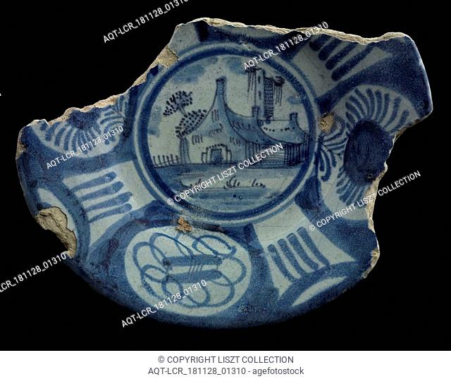 Fragment majolica dish, blue on white, on mirror landscape with ruin, Edge in Wanli style, dish crockery holder soil find ceramic earthenware glaze