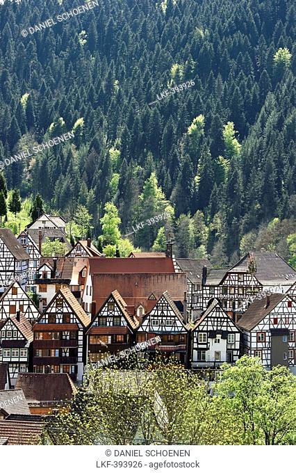 View of medieval inner city with half timbered houses, Schiltach, south of Freudenstadt, Black Forest, Baden-Wuerttemberg, Germany, Europe