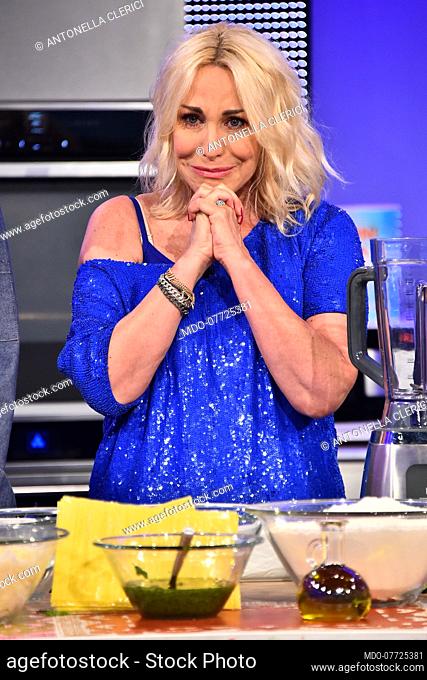 Italian presenter Antonella Clerici leaves the conduct of the television program La prova del cuoco after 18 years. Studios Rai Dear