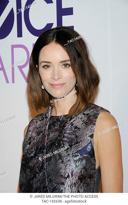 Abigail Spencer attends the People’s Choice Awards 2016 Nominee Announcement on November 3rd, 2015 in Los Angeles, California