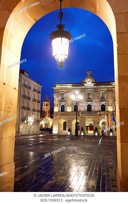 Main Square and Town Hall. Plaza Mayor, Gijón, Asturias, Spain