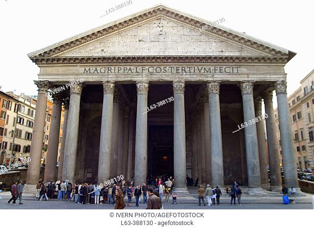 The Pantheon in Piazza della Rotonda. Rome. Italy