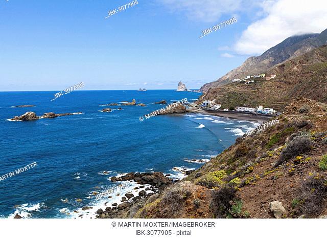 Cliffs in the Anaga Mountains near the village of Taganana, Almáciga, Almáciga, Tenerife, Canary Islands, Spain