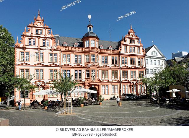 Older part of the Gutenberg Museum, house Zum Römischen Kaiser, Mainz, Rhineland-Palatinate, Germany