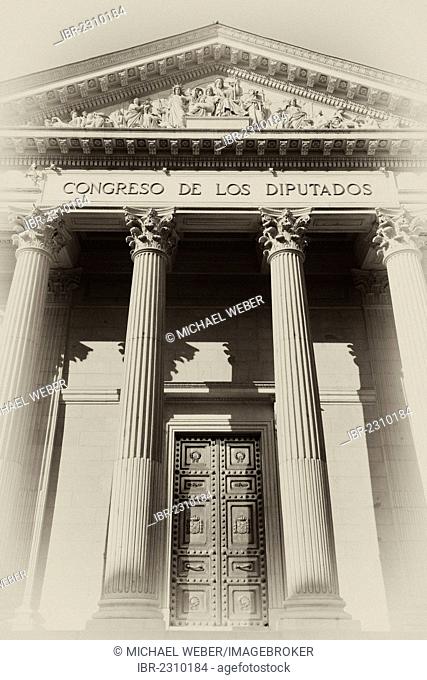 Lettering and relief in the tympanum above the main entrance, gate, sepia, vignette, Congreso de los Diputados, house of representatives