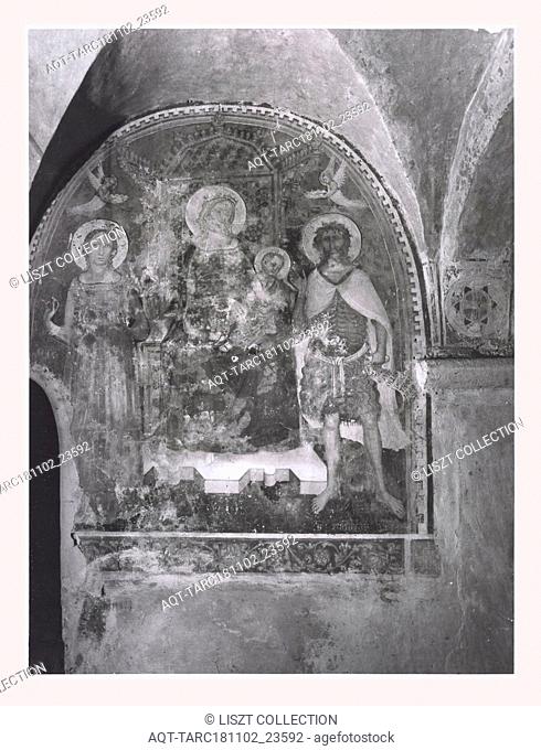 Campania Salerno Teggiano S. Michele, this is my Italy, the italian country of visual history, Crpyt fresco Madonna and Child Enthroned with St