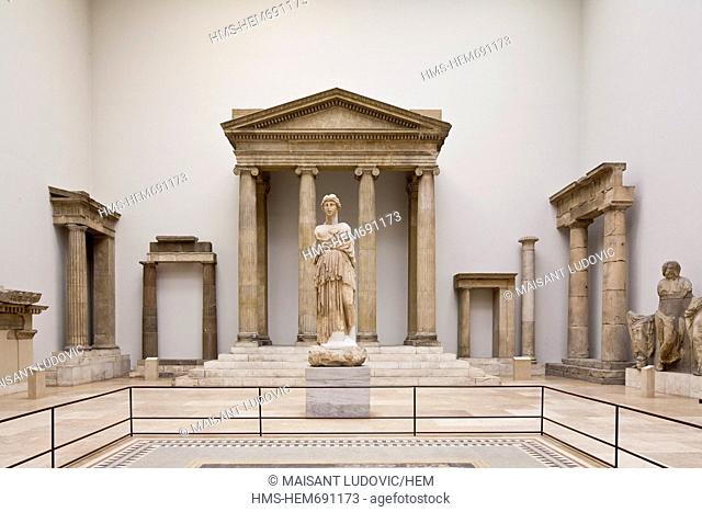 Germany, Berlin, Museum Island, Pergamon Museum Pergamonmuseum, a room devoted to hellenistic architecture, Western facade of the Zeus Sosipolis Magnesia on the...