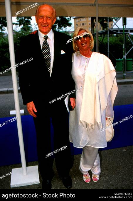 Italian actress, TV host and singer Sandra Mondaini (Alessandrina Mondaini) with her husband Raimondo Vianello during the Night of the Telegatti