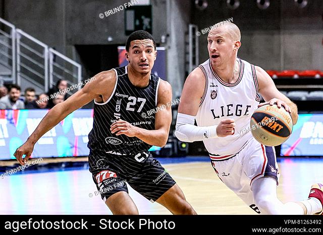 Kortrijk's Sean Pouedet and Liege's Brieuc Lemaire fight for the ball during a basketball match between RSW Liege Basket and House of Talents Spurs Kortrijk