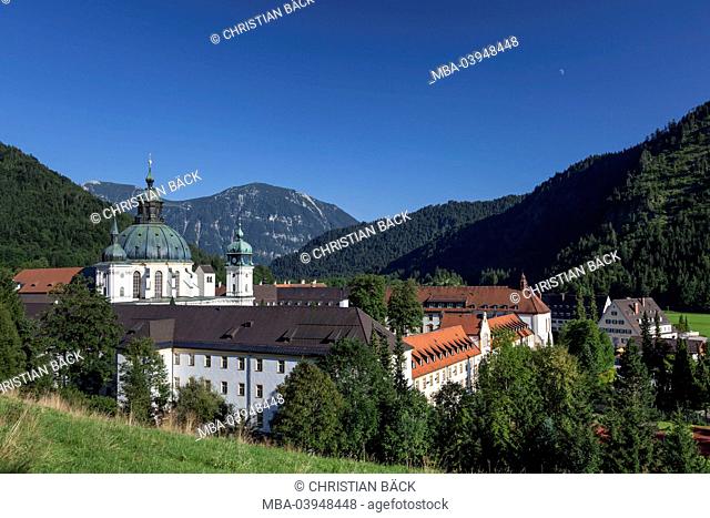 Cloister of Ettal in front of Estergebirge with high Fricken, with Oberammergau, Upper Bavaria, Bavarians, Germany