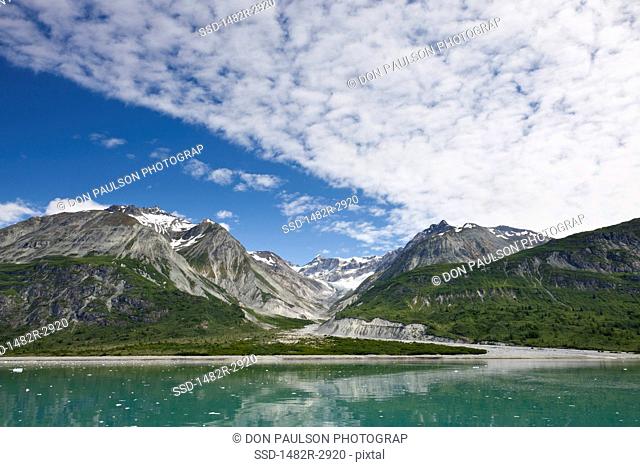 USA, Alaska, Glacier Bay National Park, Scene near Margerie Glacier