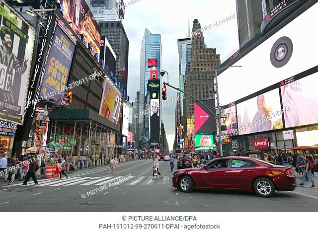 09 September 2019, US, New York: Times Square in Manhattan. Photo: Alexandra Schuler/dpa. - New York/New York/US