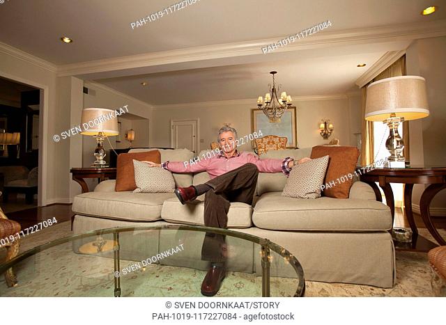 The US-American actor Patrick Duffy (""Dallas"") will celebrate his 70th birthday on 17 March 2019. Patrick Duffy in his apartment in Rosewood Mansion in Dallas